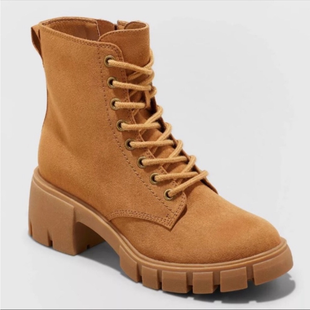 Womens Tan Brown Kolbi Combat Boots - Universal Thread Size 8 Lug Sole l